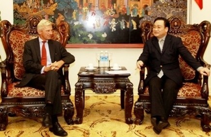 Vizepremierminister Hoang Trung Hai empfängt Staatssekretär des schwedischen Handelsministeriums